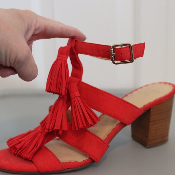 Crown & Ivy  Lucyn Tassel Heels with Ankle Strap Size 8 - Picture 2 of 11